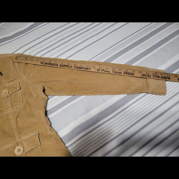 Jacket. Button up. Corduroy tan. No Boundaries XL. - Picture 7 of 7